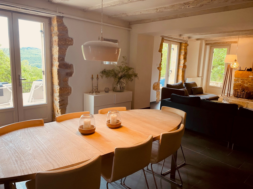 Living room with fireplace